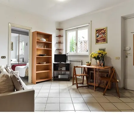Monte Parioli Flat In *