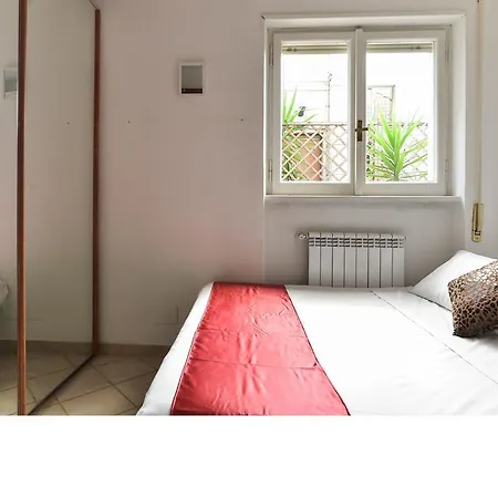 Monte Parioli Flat In *